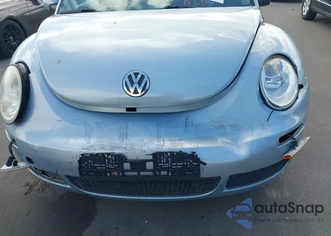 2009 Volkswagen New Beetle 2.5L from USA, damaged, VIN 3VWRW31C39M514352